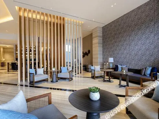 Savoy Mactan Cebu Near Newtown Hotel 4*